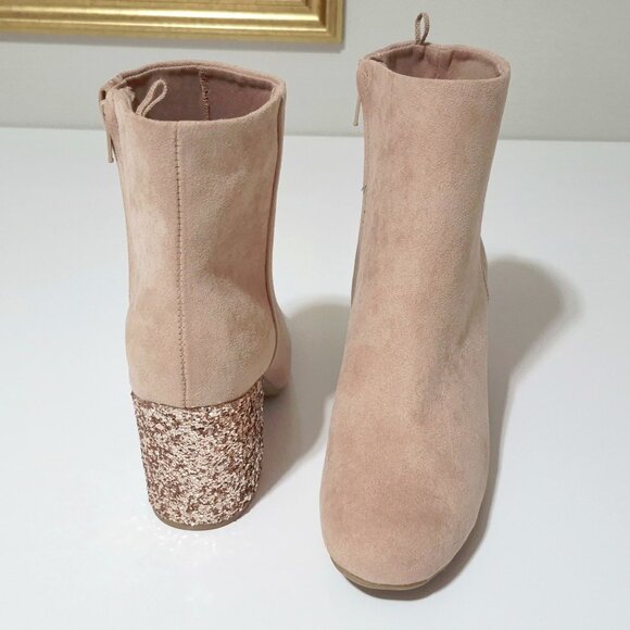 NWOT Old Navy blush block glitter heeled faux suede booties, 6 - Picture 7 of 10